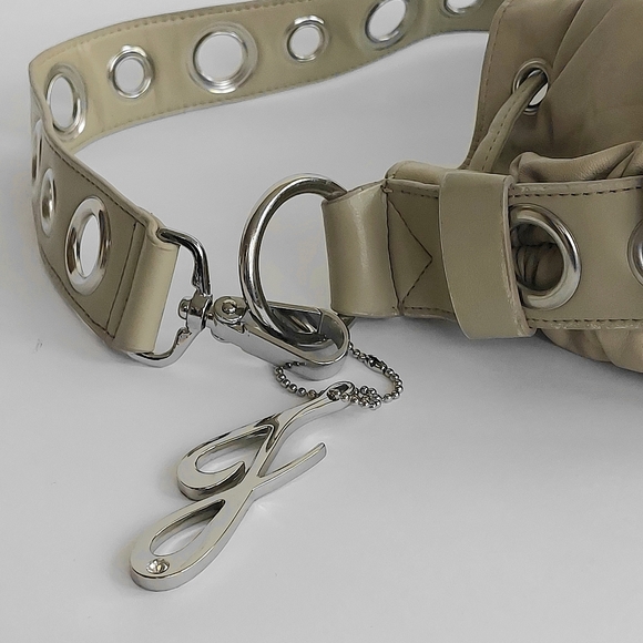 JLO by Jennifer Lopez Pleated Leather with silver Grommet Bucket Bag - Picture 9 of 12